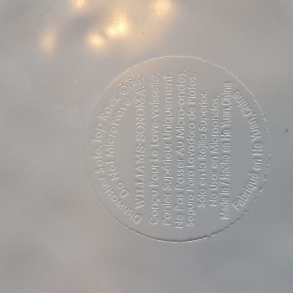 Williams Sonoma Salad Plates Outdoor Melamine, Set of 4 Textured - Picture 9 of 9